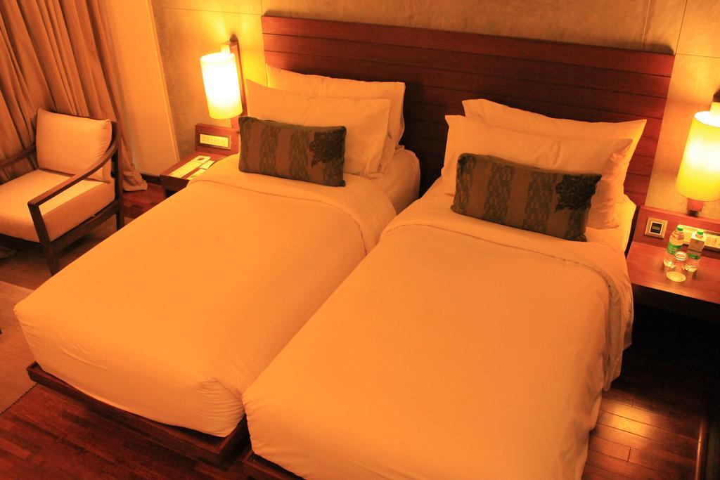 Holiday Inn & Suites Bengaluru Whitefield Екстериор снимка