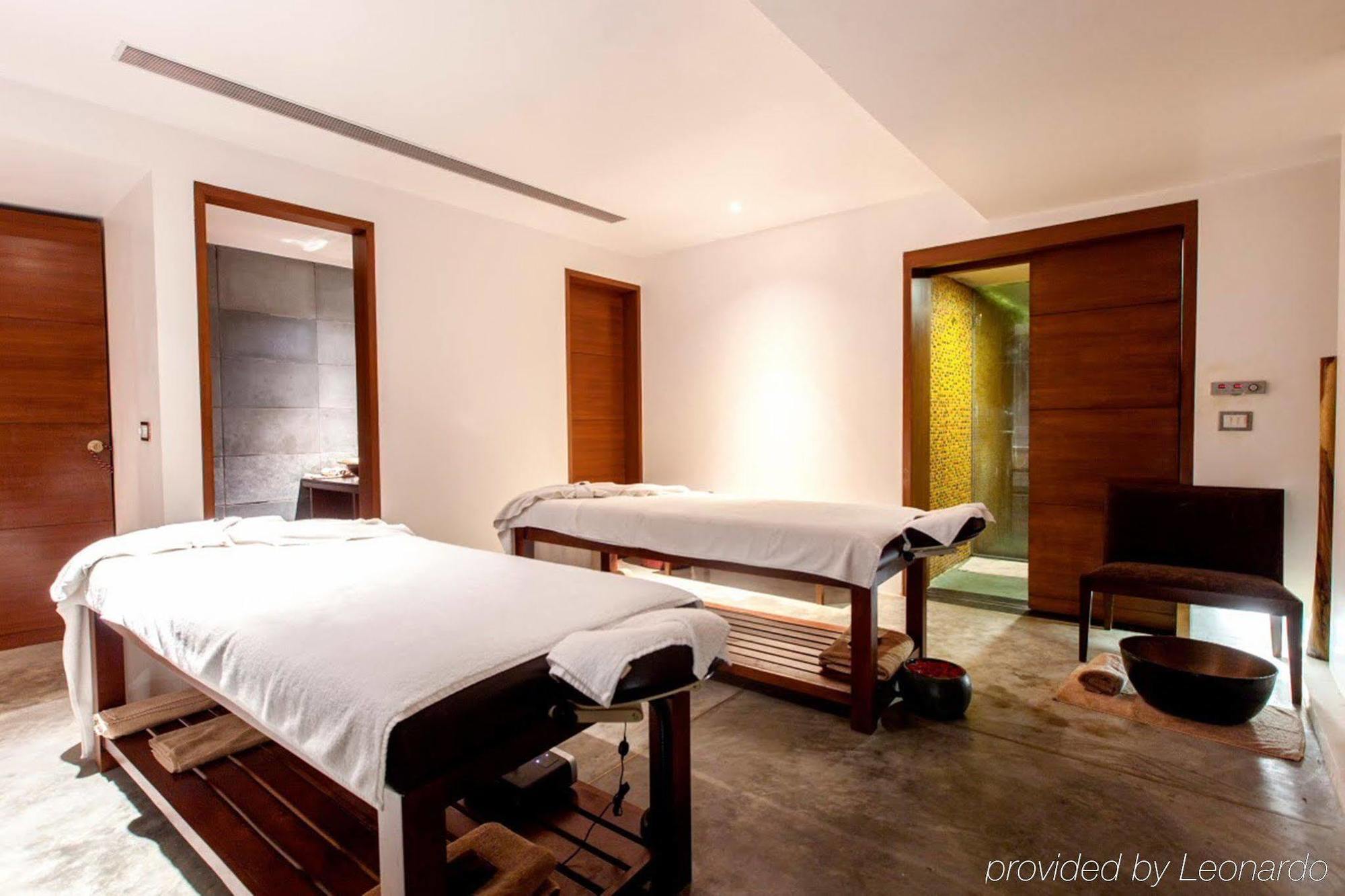 Holiday Inn & Suites Bengaluru Whitefield Екстериор снимка