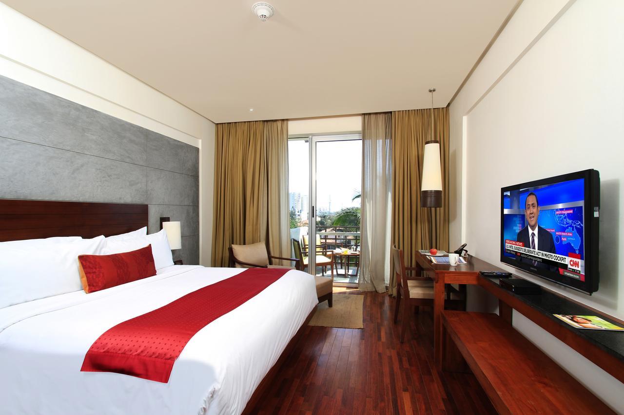 Holiday Inn & Suites Bengaluru Whitefield Екстериор снимка