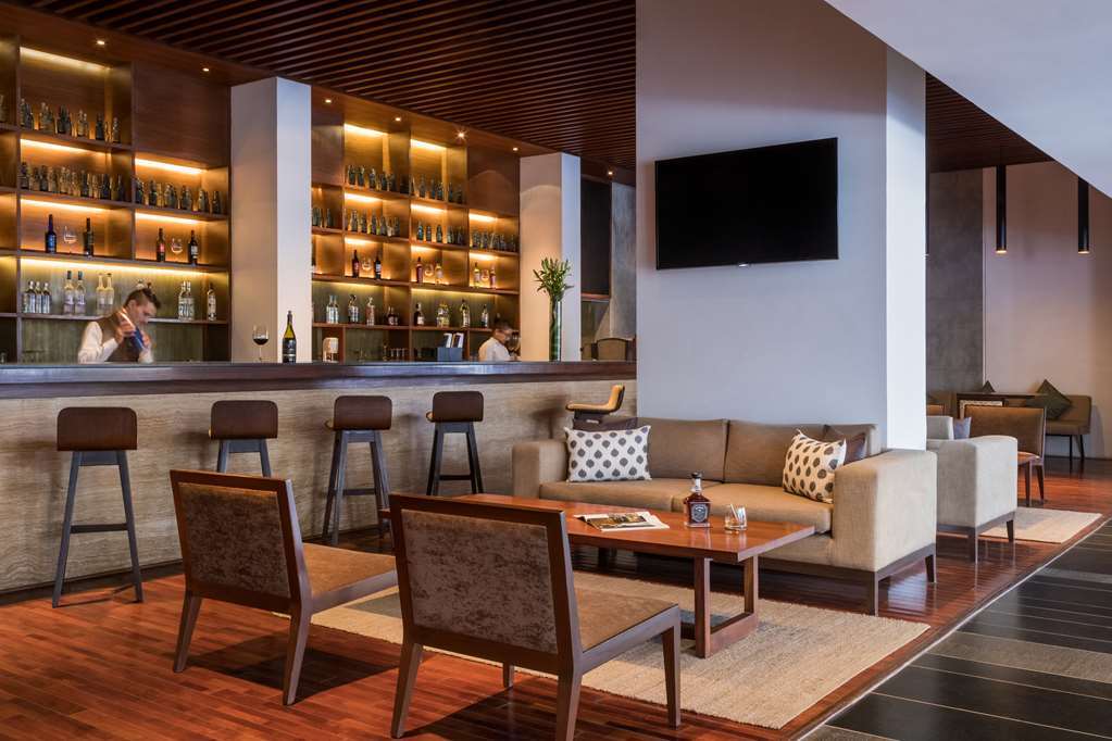 Holiday Inn & Suites Bengaluru Whitefield Интериор снимка